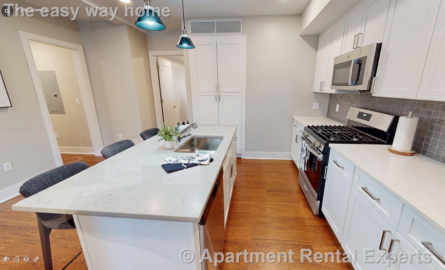 390 Harvard St, Harvard Square