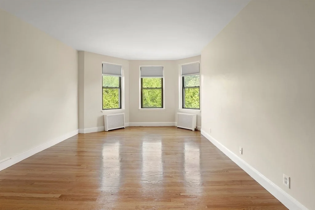 228 Commonwealth Ave, Back Bay