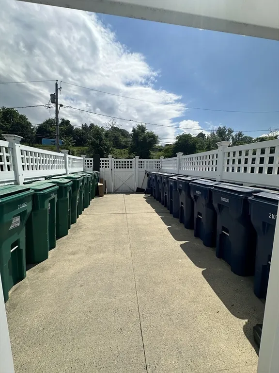 5 Charlesbank Rd, Newton