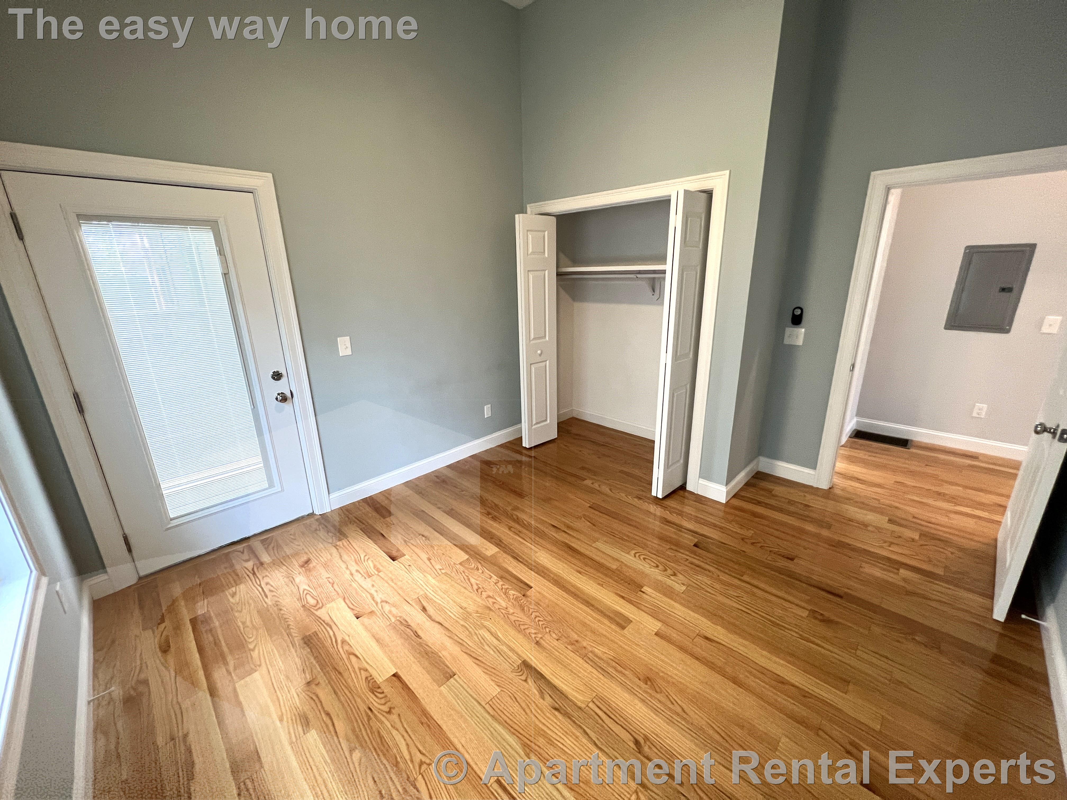 126 Cross St, East Somerville