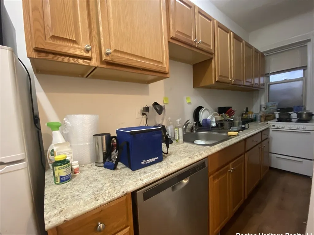 327 Huntington Ave, Fenway