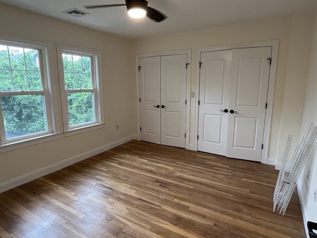 8 Lyman Ave, Medford