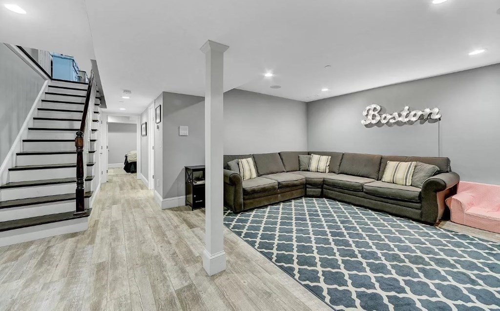 3 bed, 2 bath apartment for rent at 342-346 Dorchester St Unit 2, South Boston — photo 5 of 13