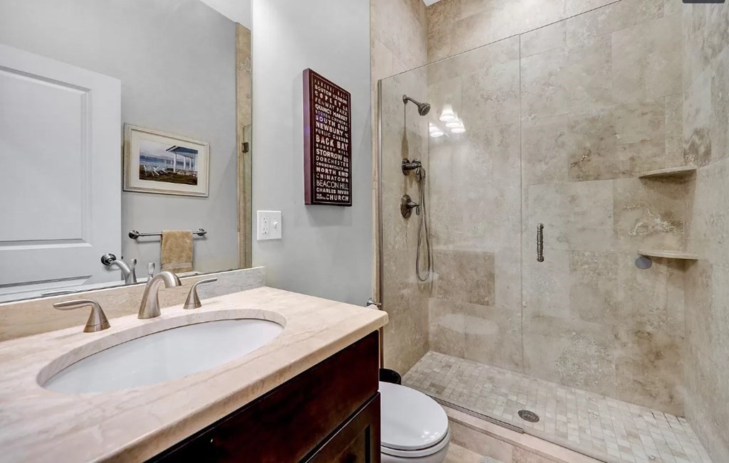 3 bed, 2 bath apartment for rent at 342-346 Dorchester St Unit 2, South Boston — photo 11 of 13
