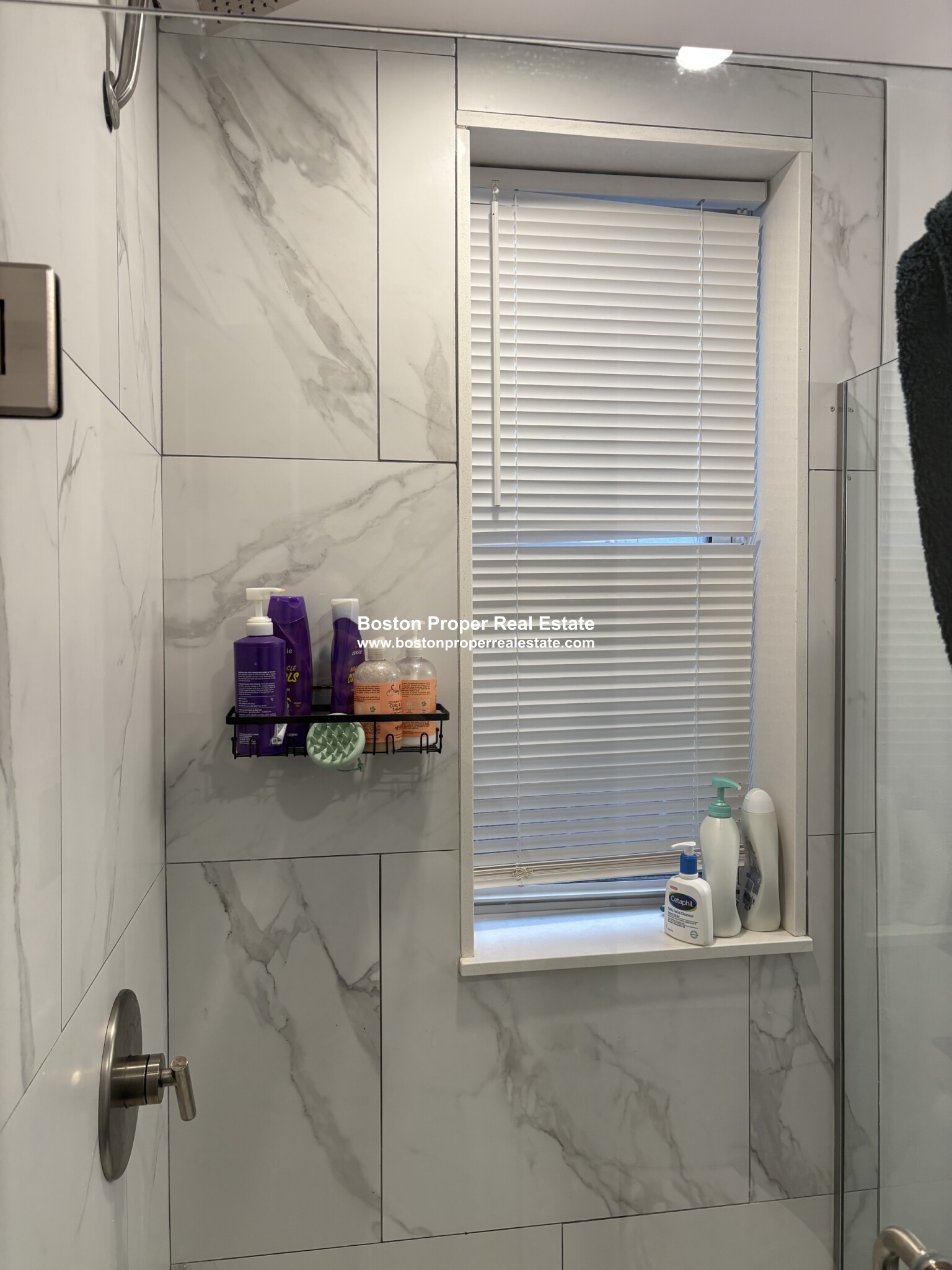 55 Queensberry St, Fenway