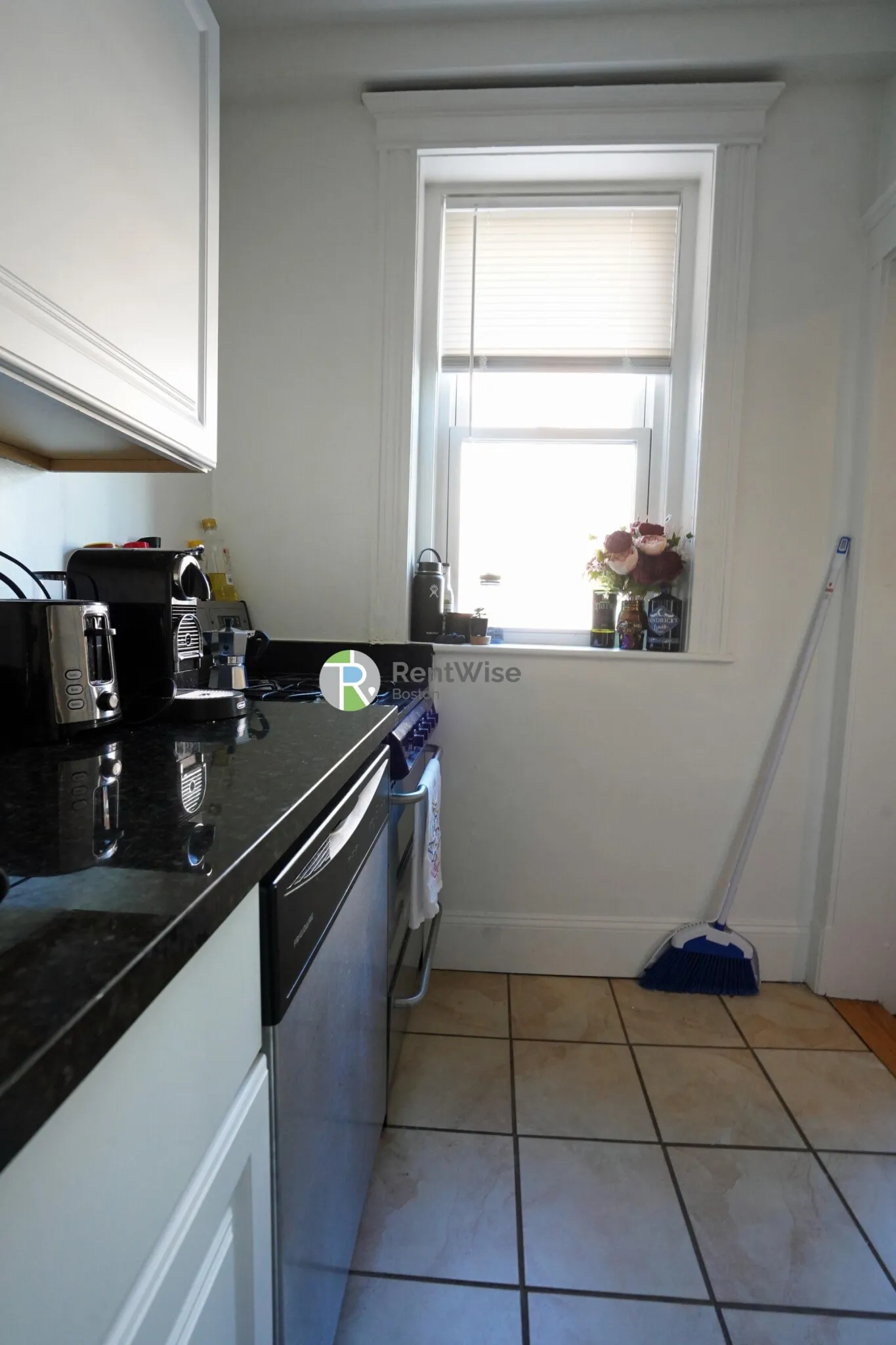 86 Brainerd Rd, Allston