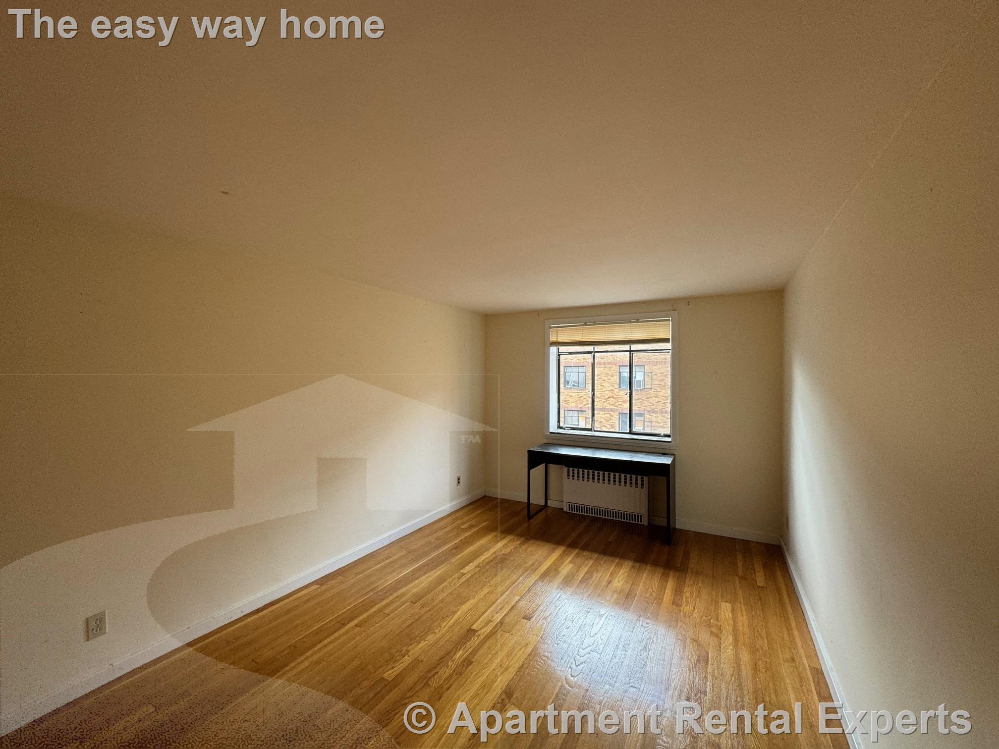 276 Massachusetts Ave, East Arlington