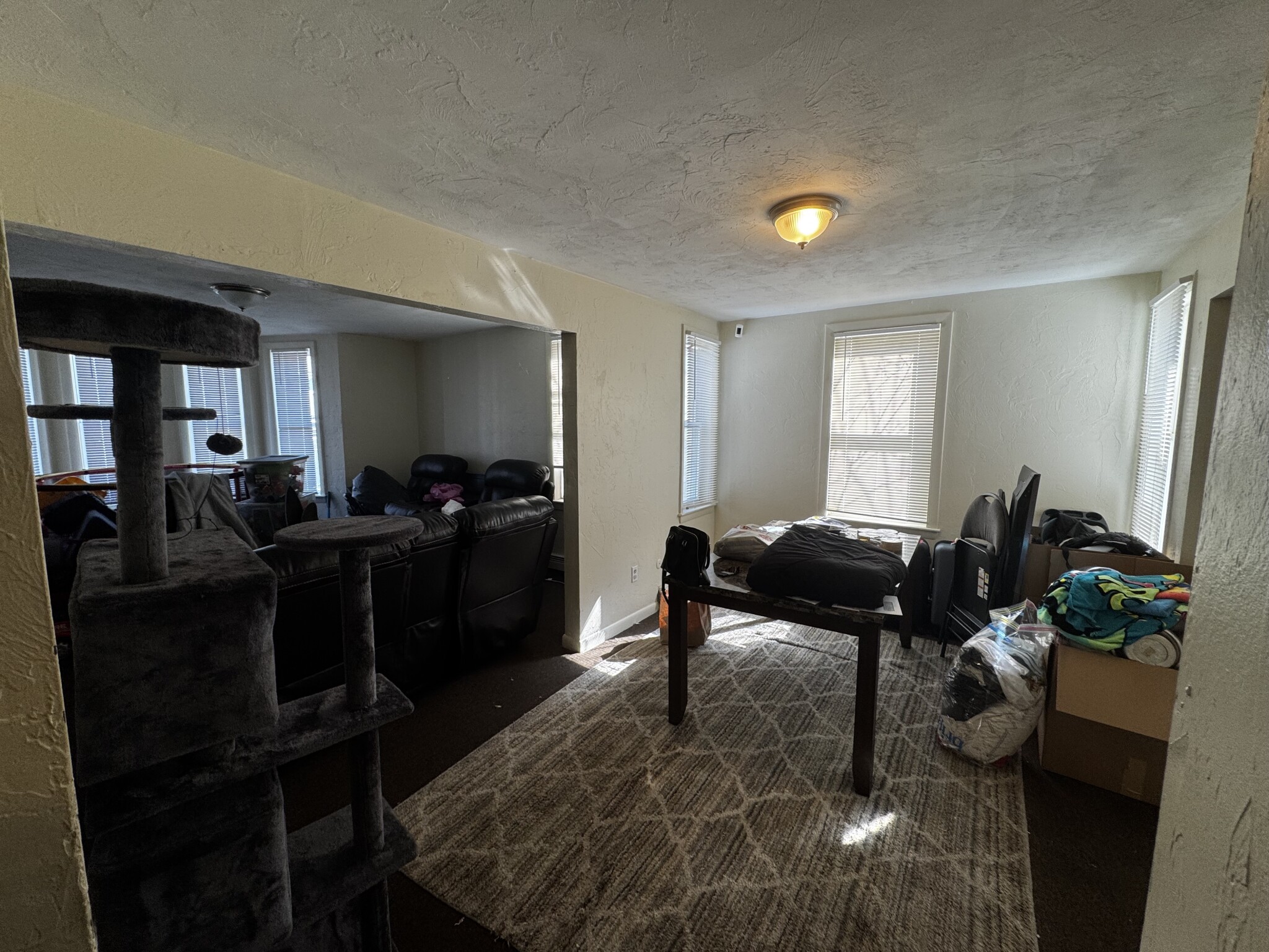 149 Adams St, South Side