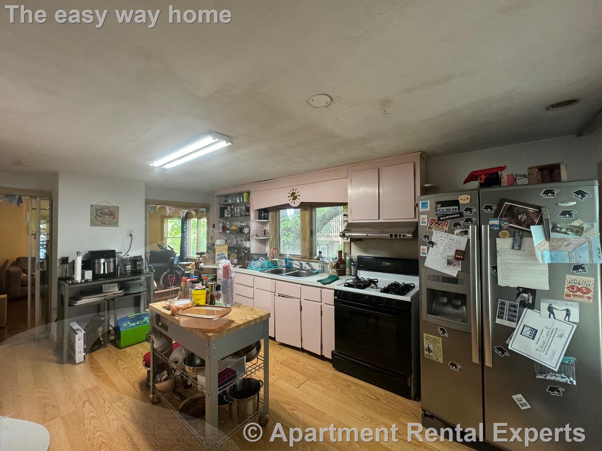 87 Chandler St, Davis Square