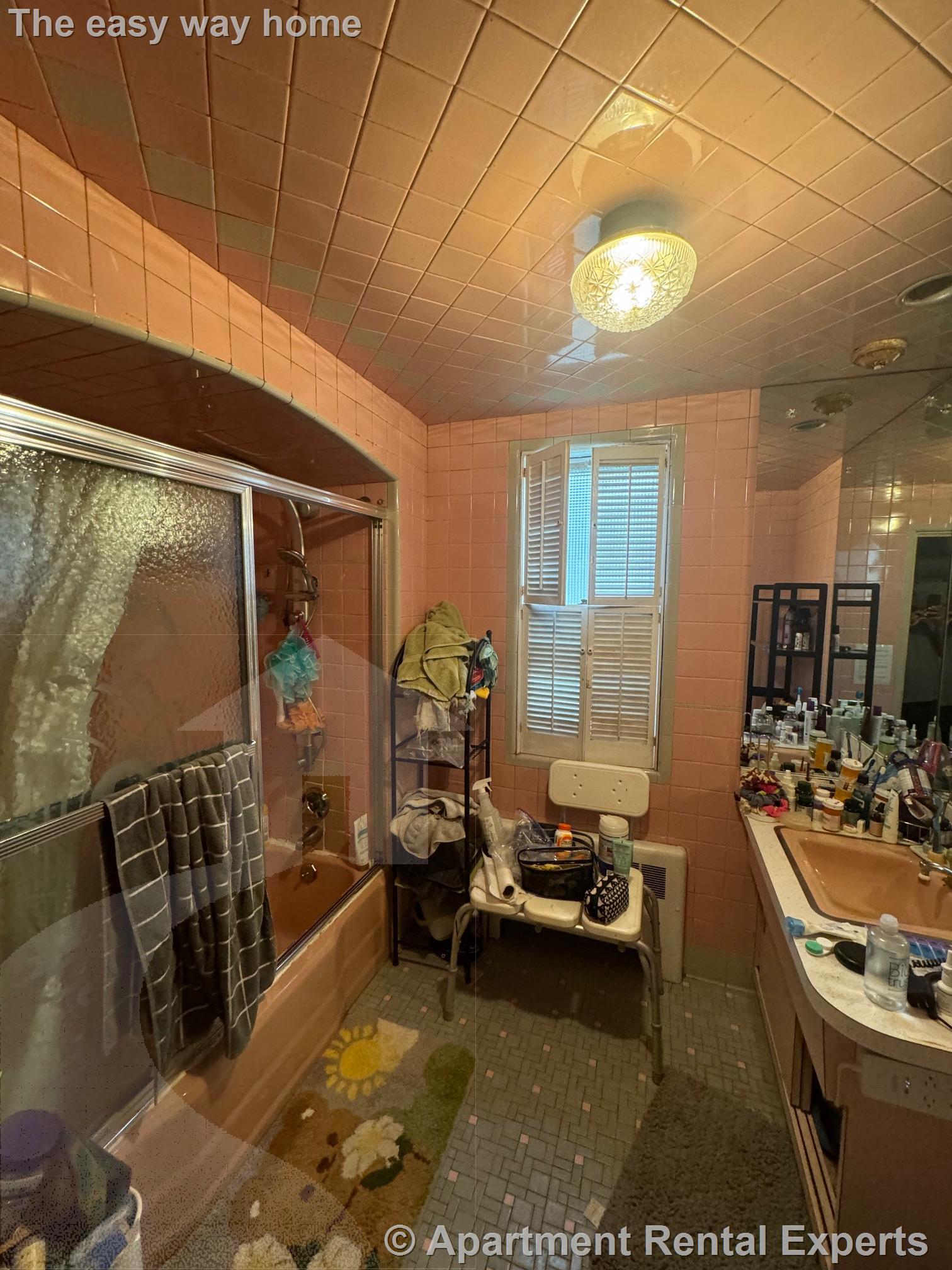 87 Chandler St, Davis Square