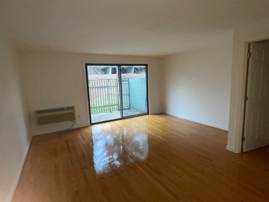 115 St Kolbe Dr, Holyoke