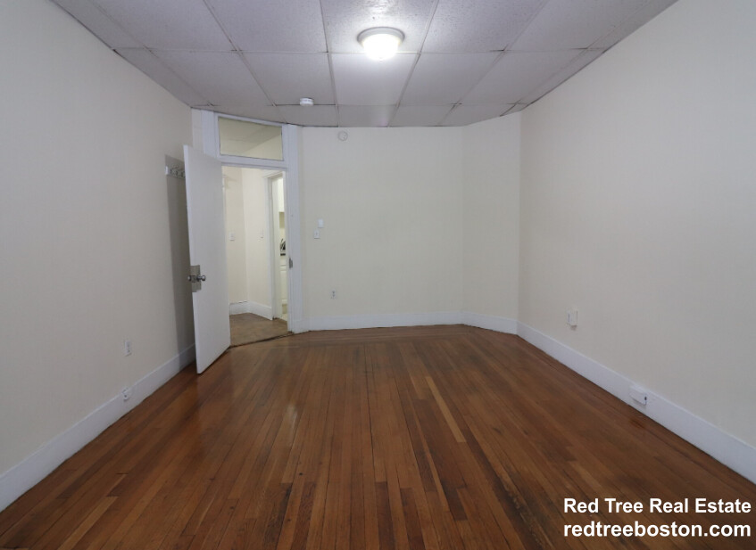 409 Huntington Ave, Fenway