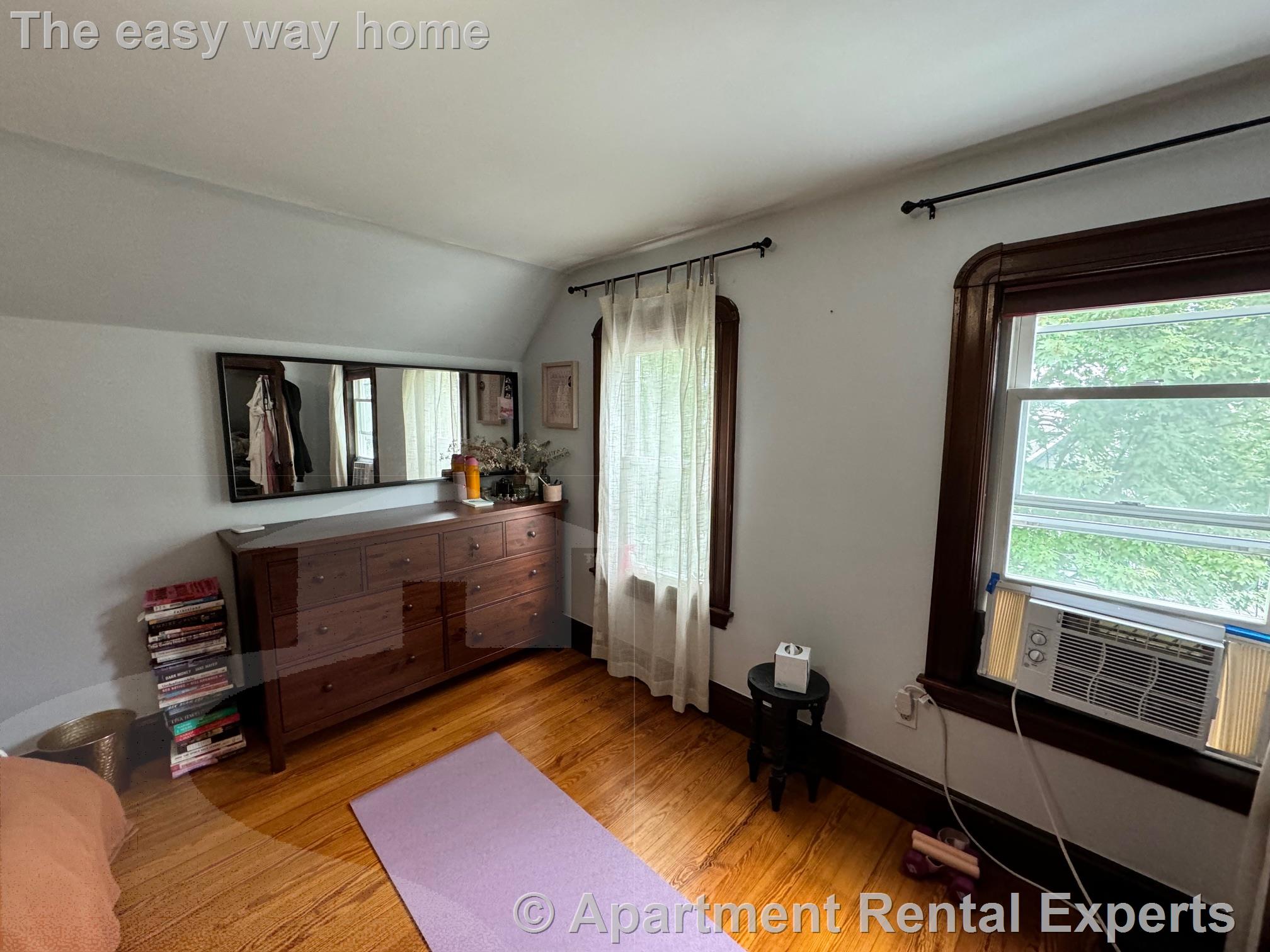 29 Fairmount Ave, Teele Square