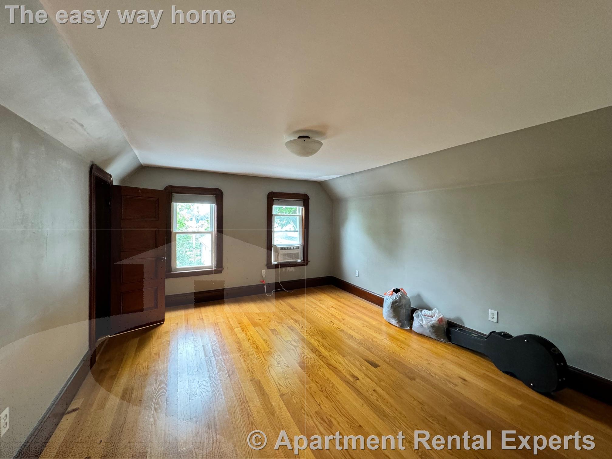 29 Fairmount Ave, Teele Square