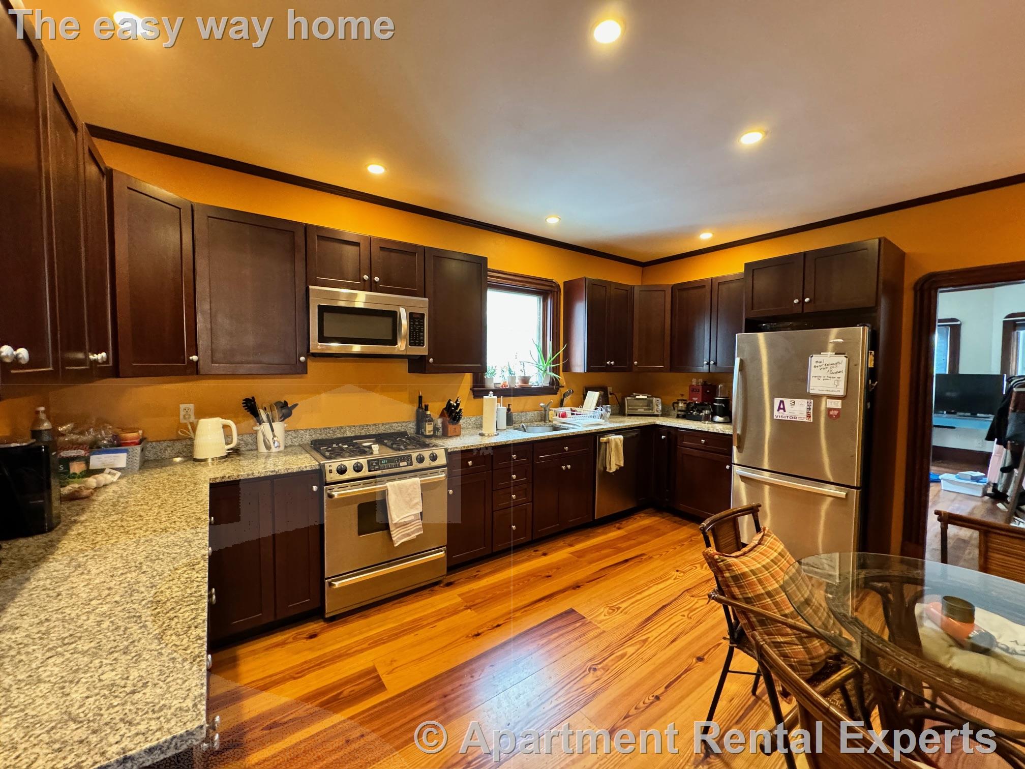 29 Fairmount Ave, Teele Square