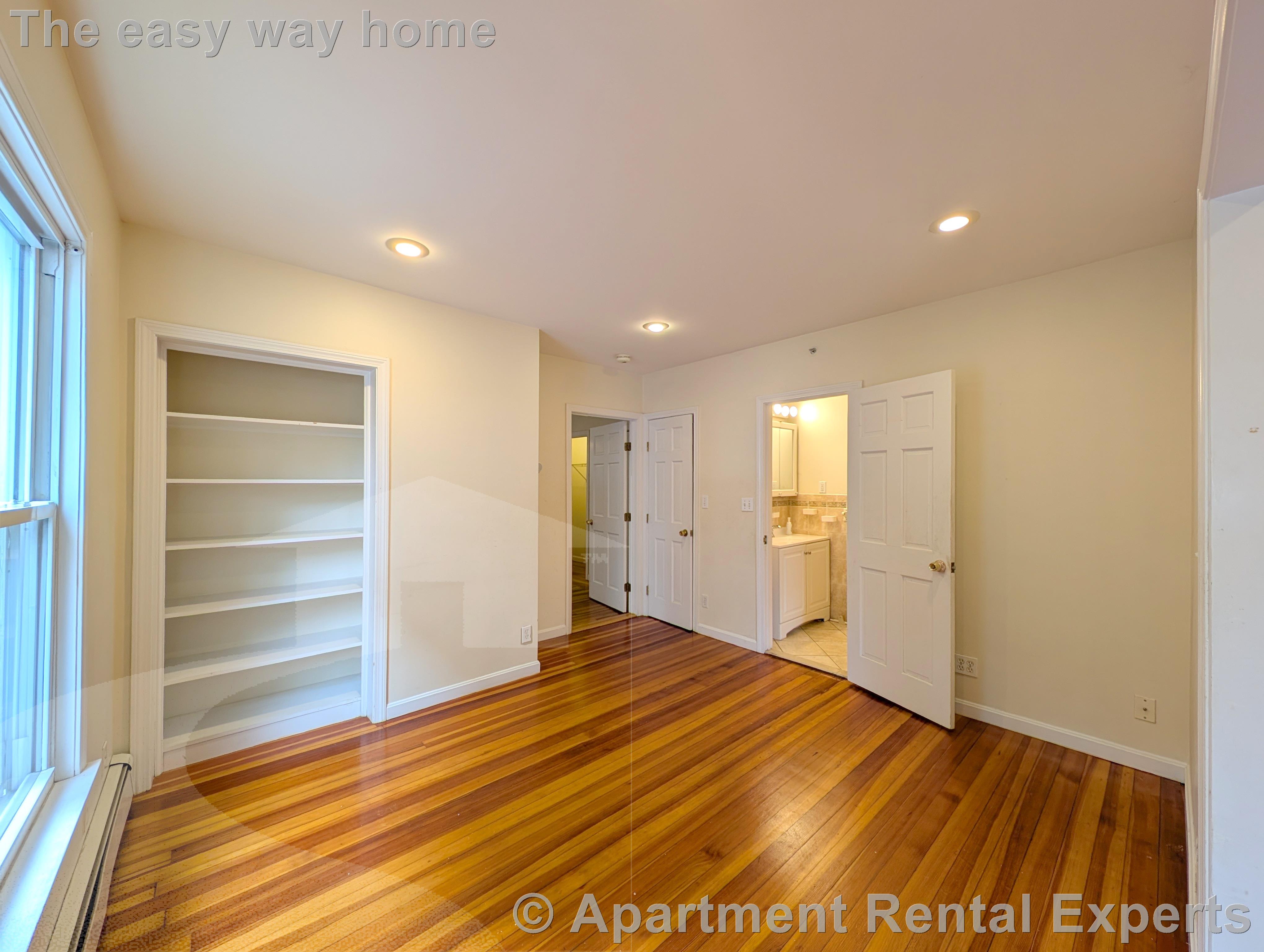 5 Locke St, Davis Square