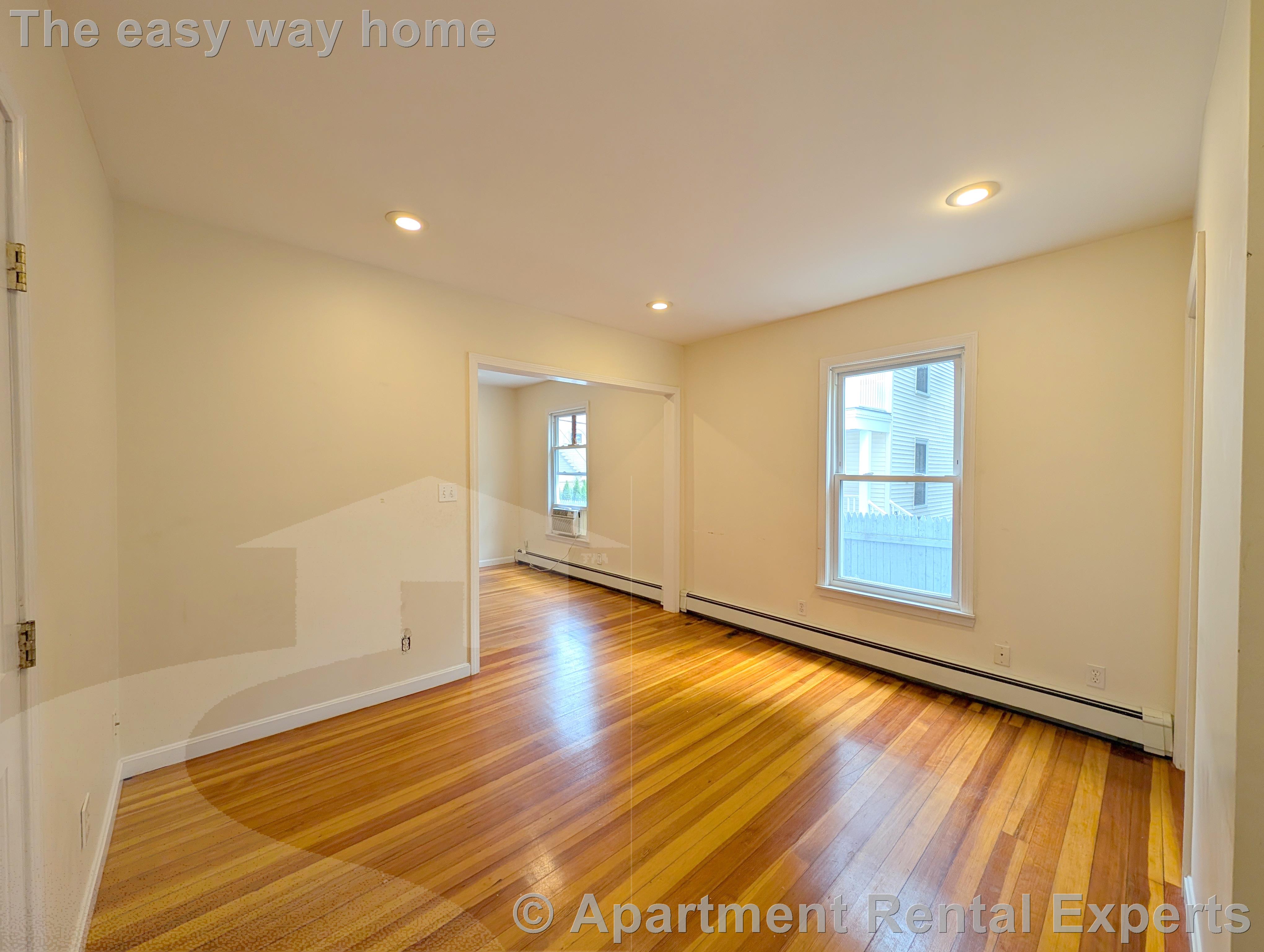 5 Locke St, Davis Square