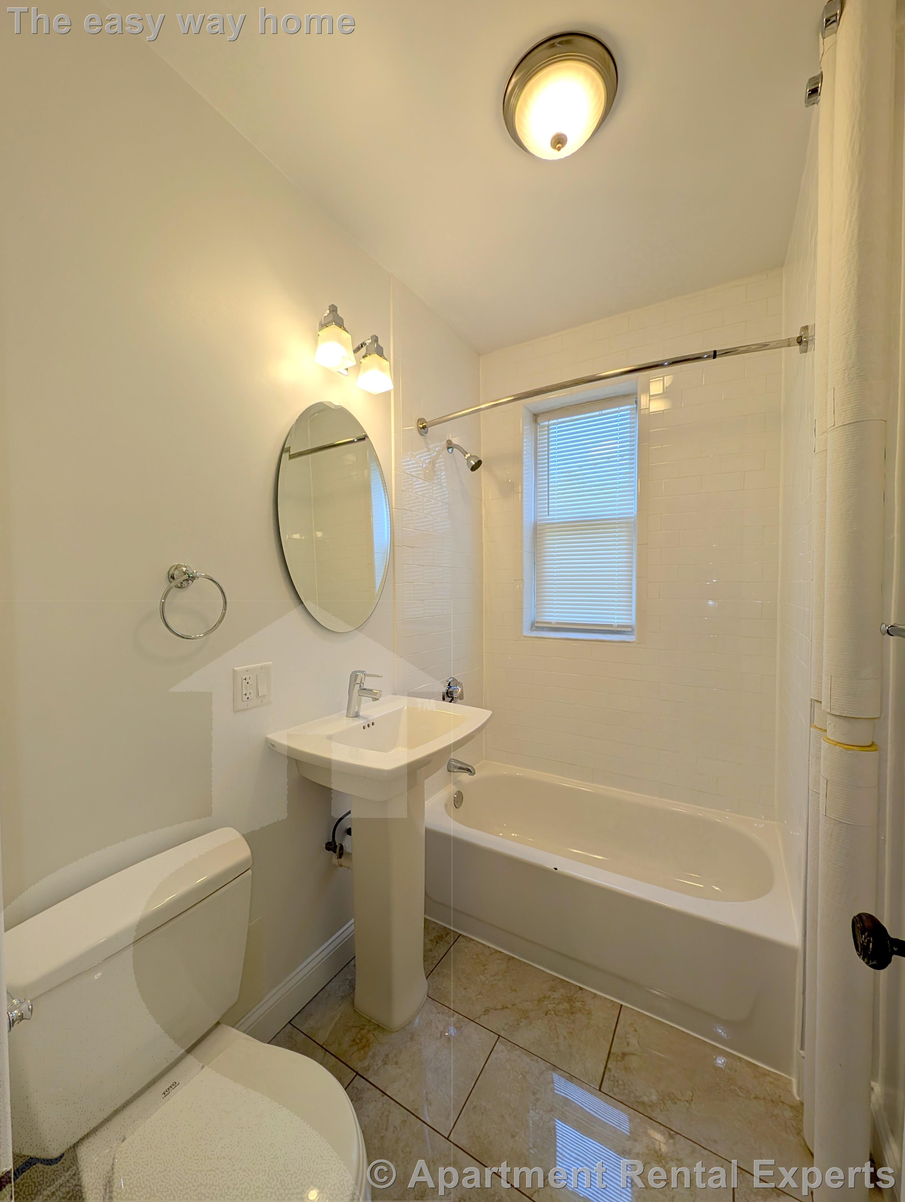 172 Maple St, Malden Center