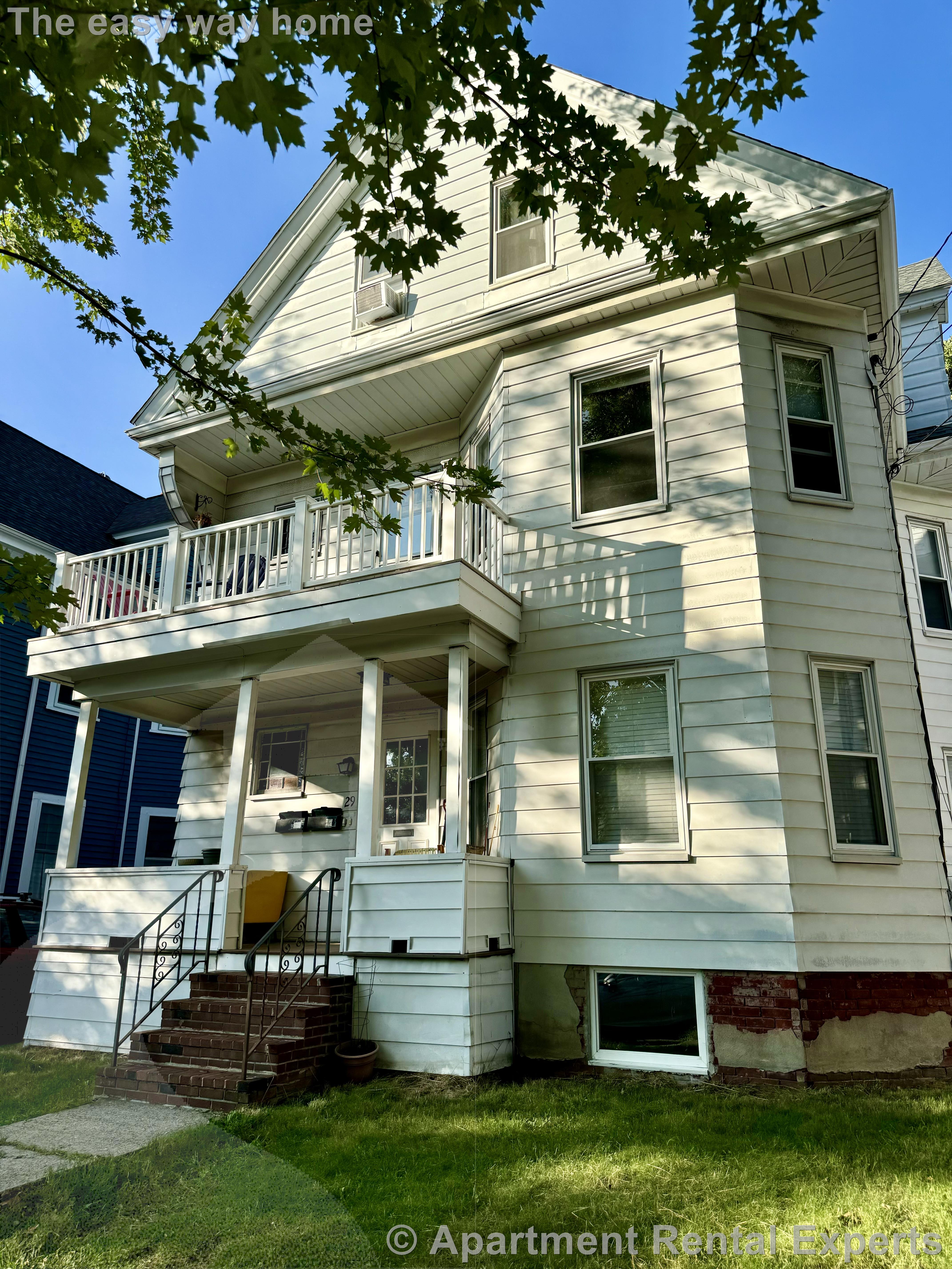 29 Fairmount Ave, Teele Square