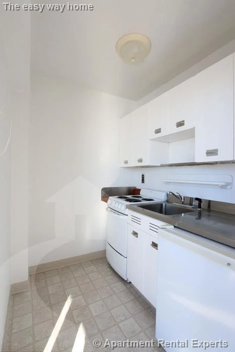 100 Memorial Dr, Kendall Square
