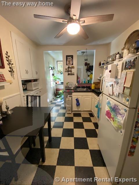 130 Willow Ave, Davis Square