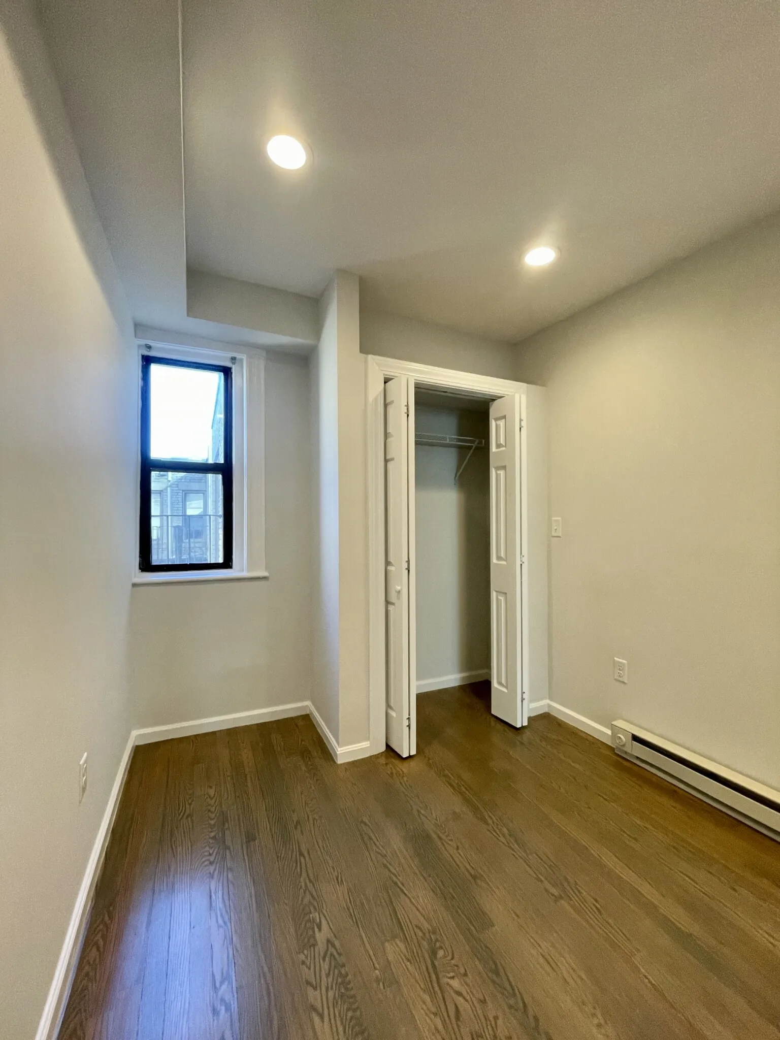 19 Peterborough St, Fenway