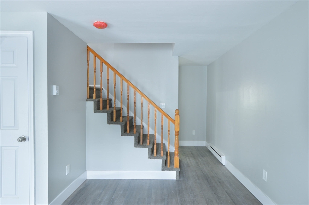 1049 Pleasant St, New Bedford