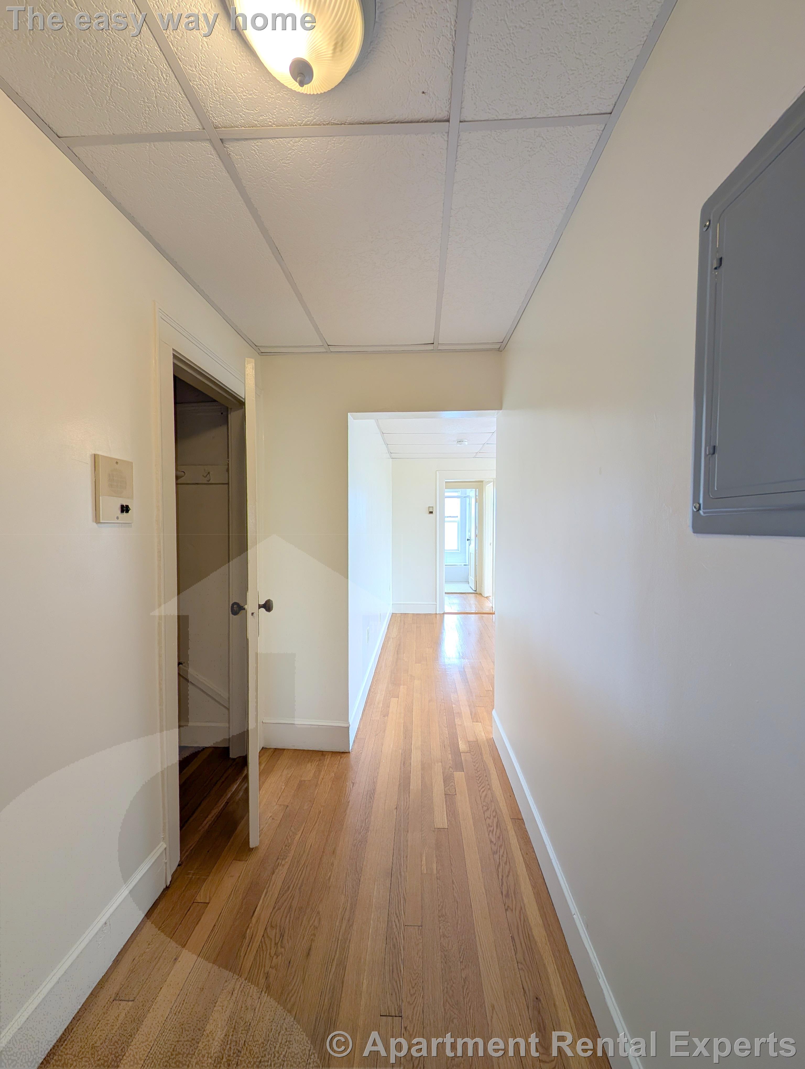 36 College Ave, Davis Square