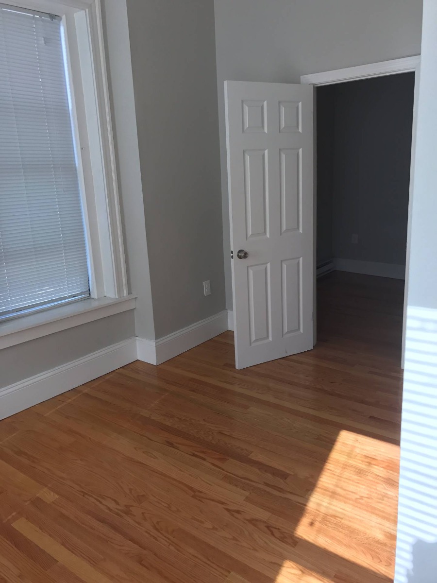 20 Chelsea St, East Boston