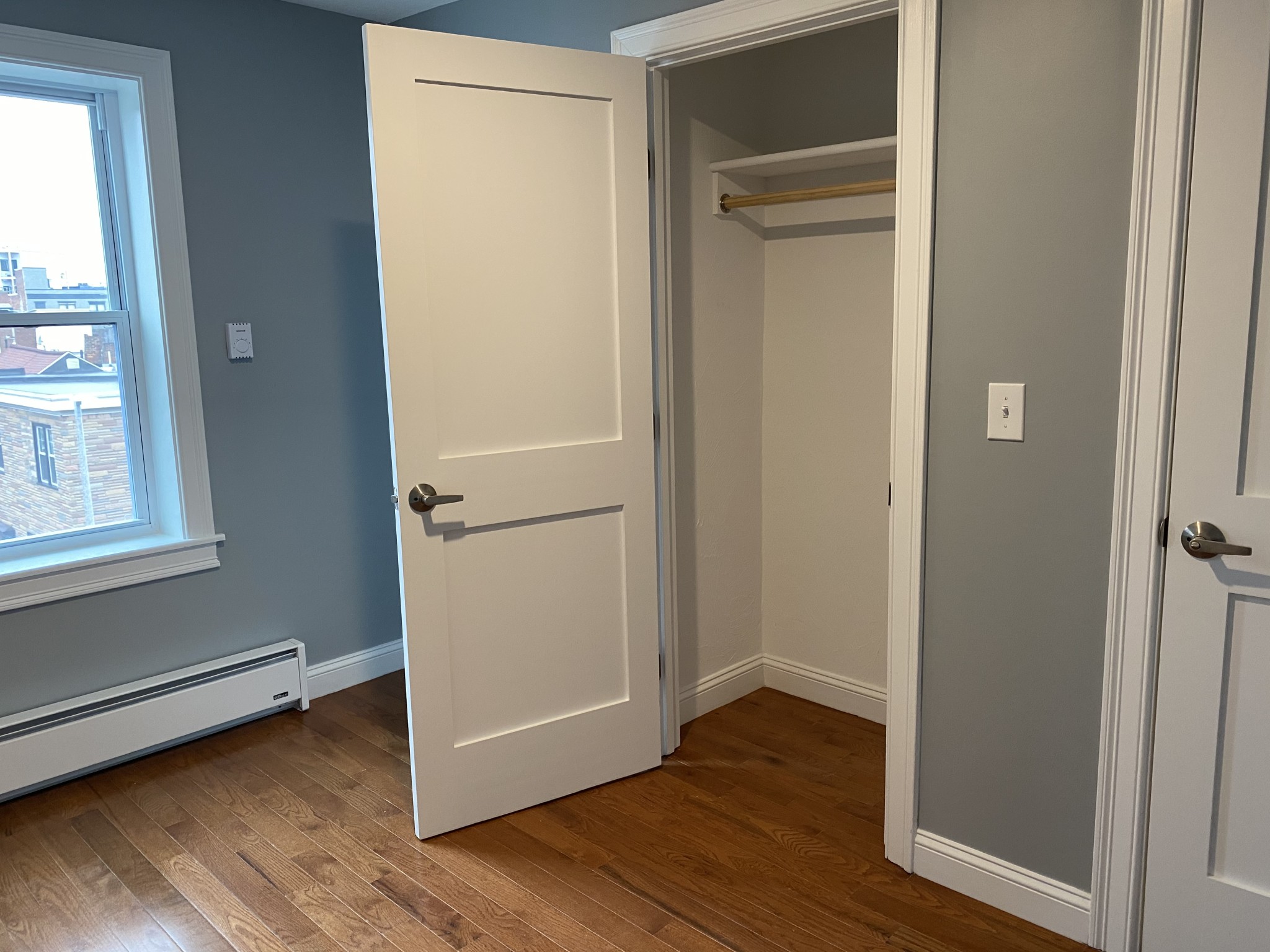 33 Chelsea St, East Boston