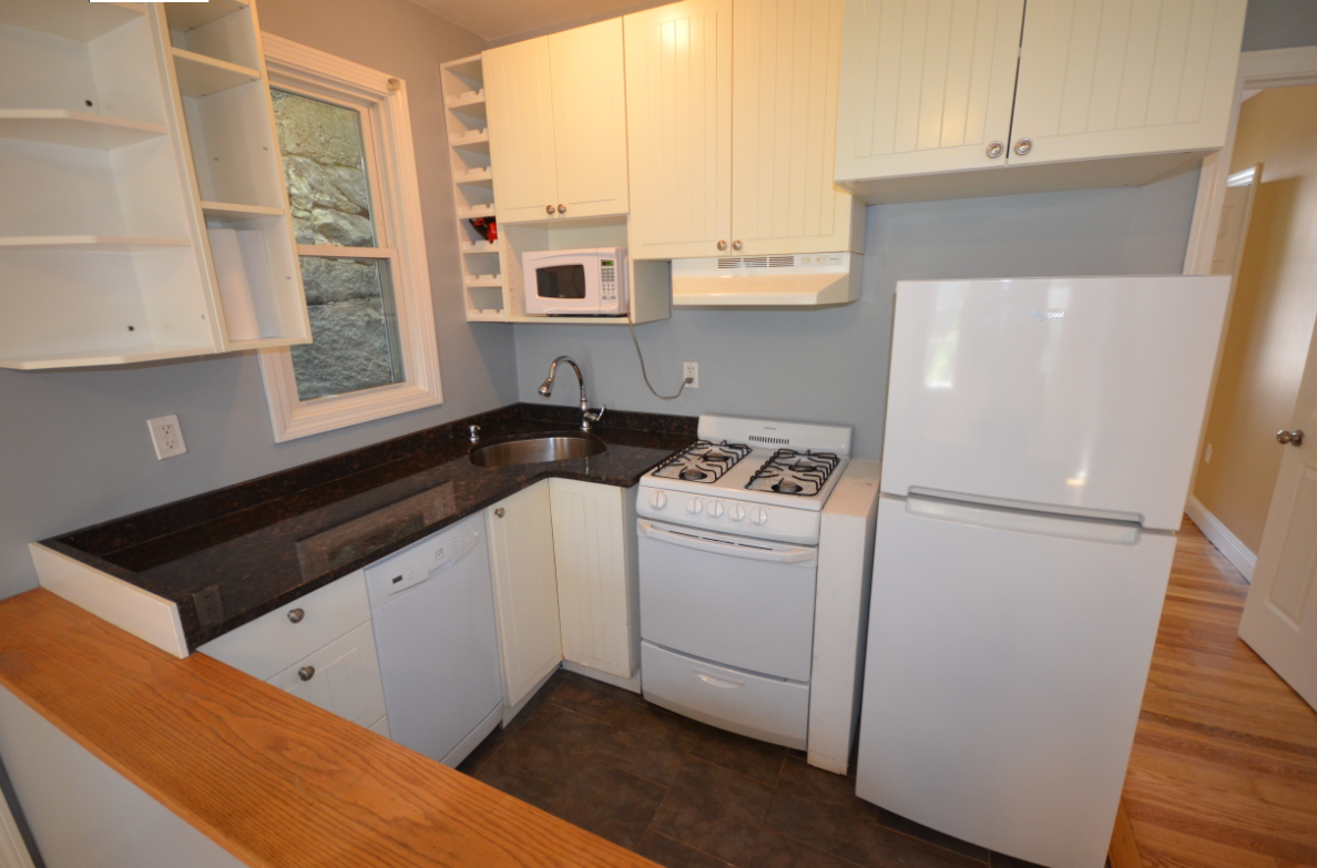 12 Cheever Ct, East Boston