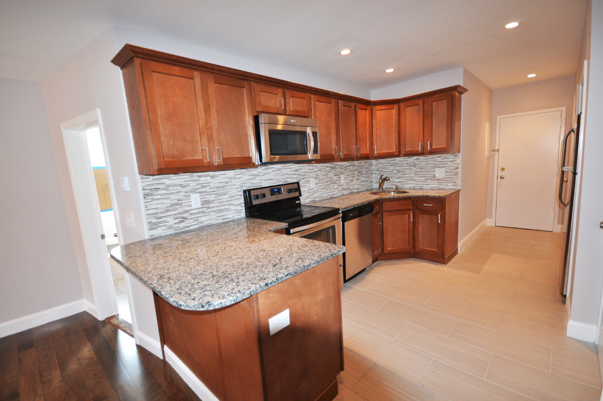 212 Maverick St, East Boston