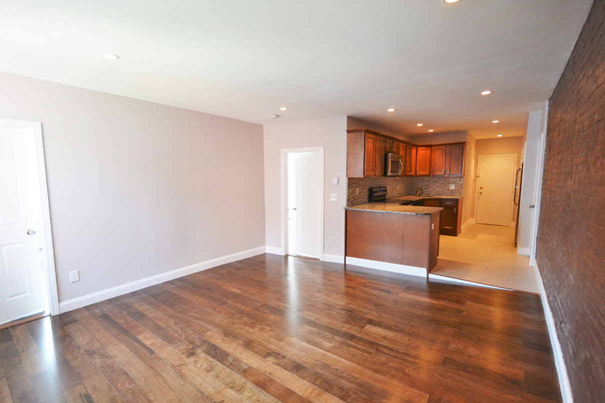 212 Maverick St, East Boston