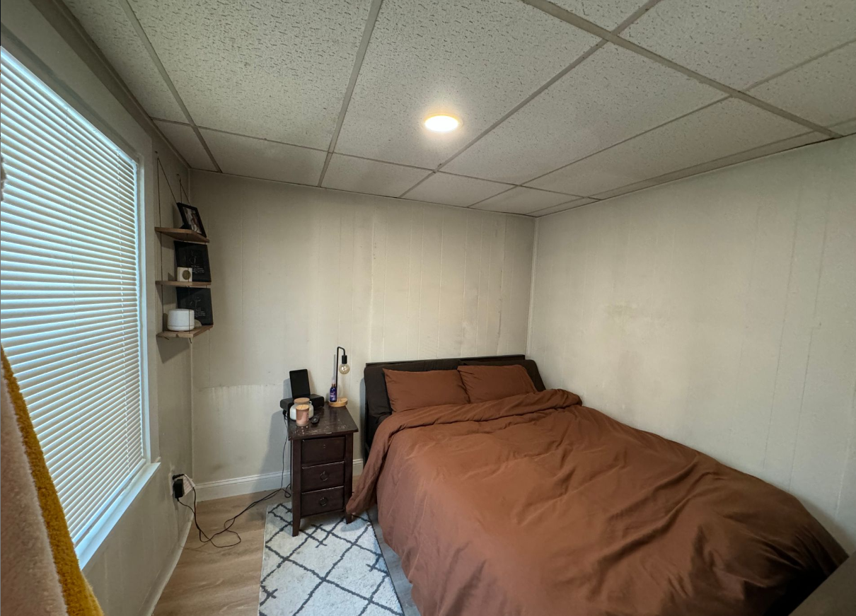 33 Chelsea St, East Boston