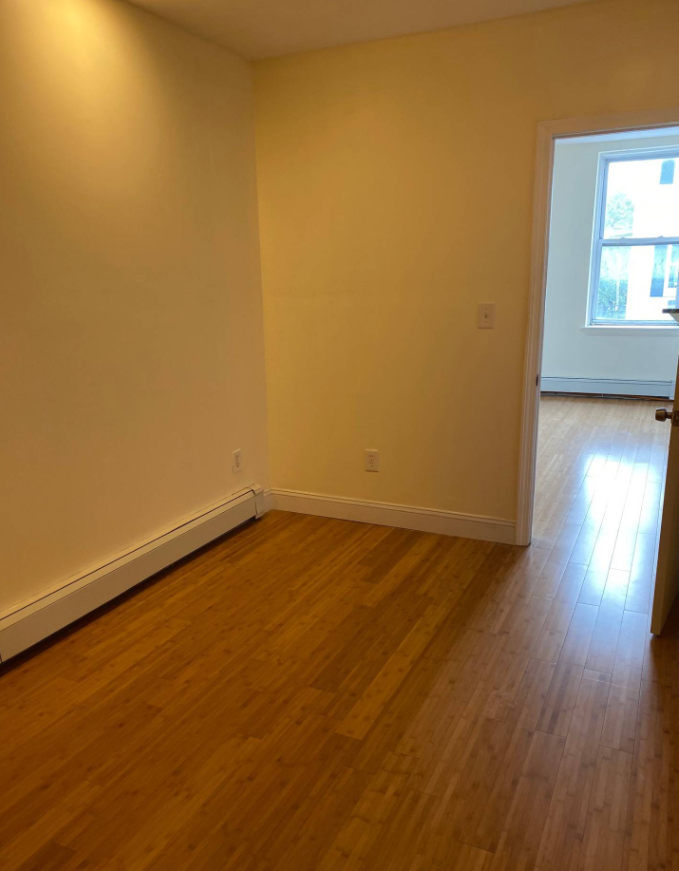 212 Maverick St, East Boston