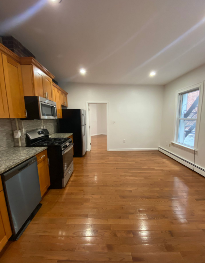 147 Meridian St, East Boston