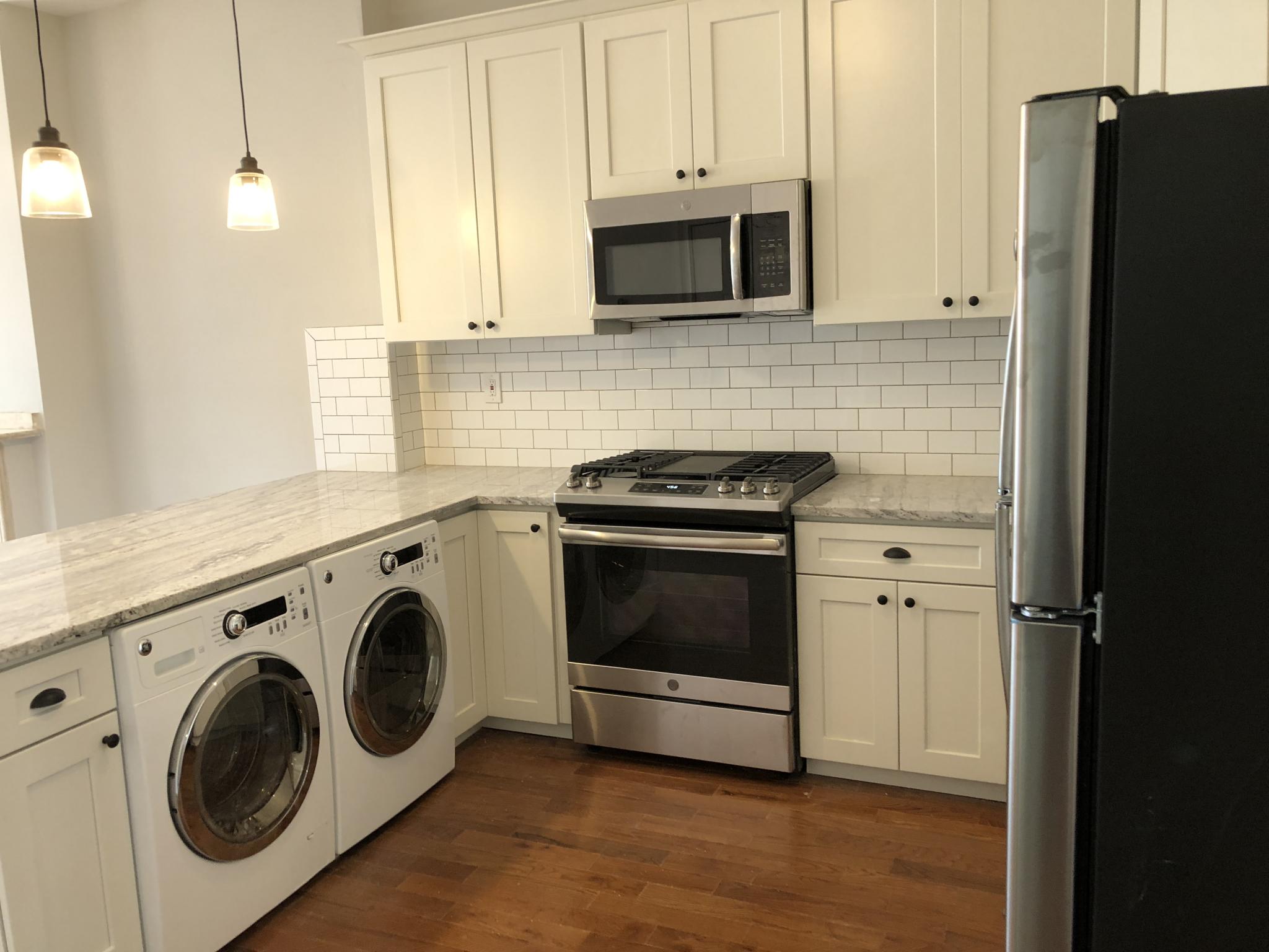 12 Chelsea St, East Boston