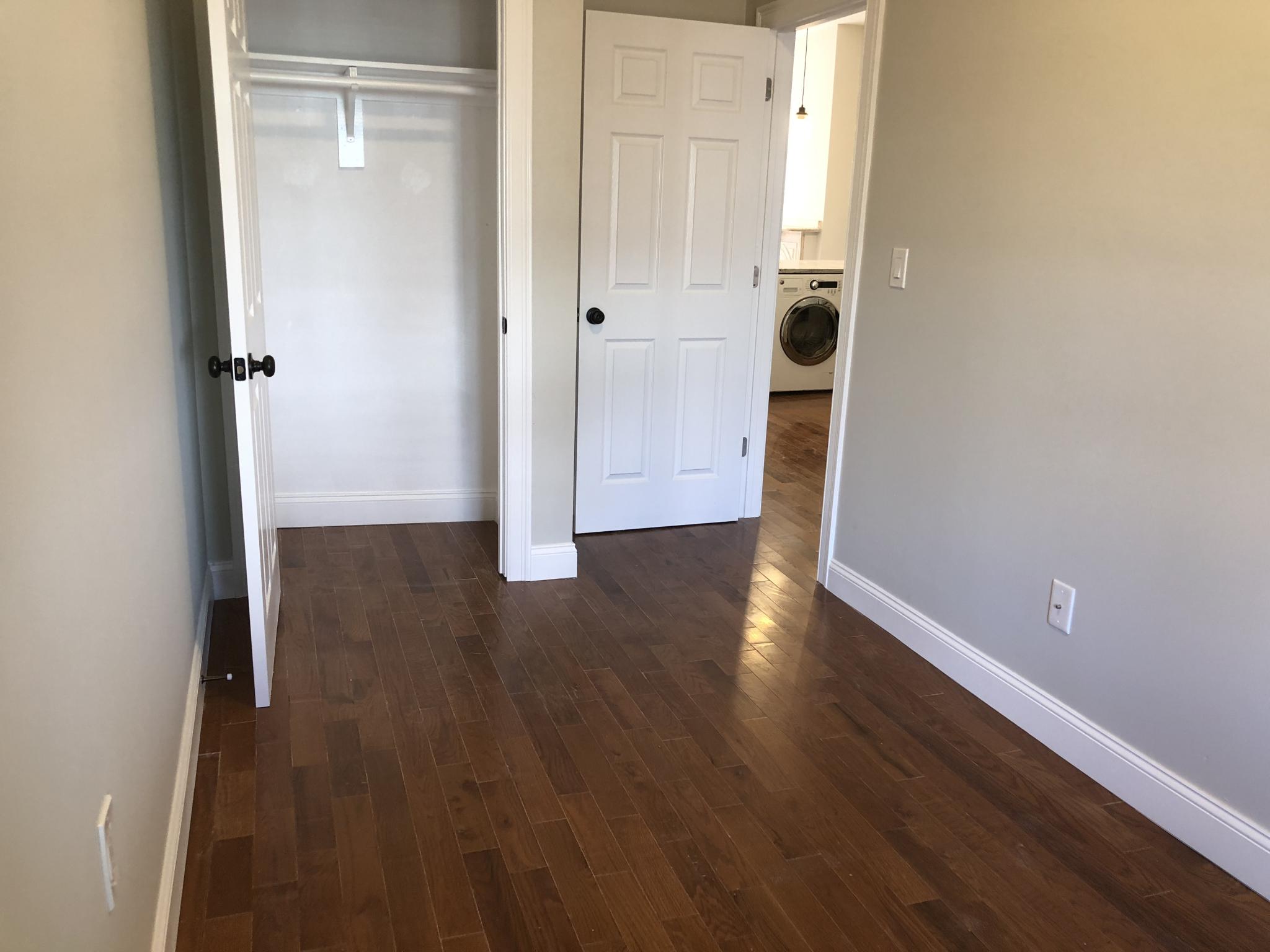 12 Chelsea St, East Boston