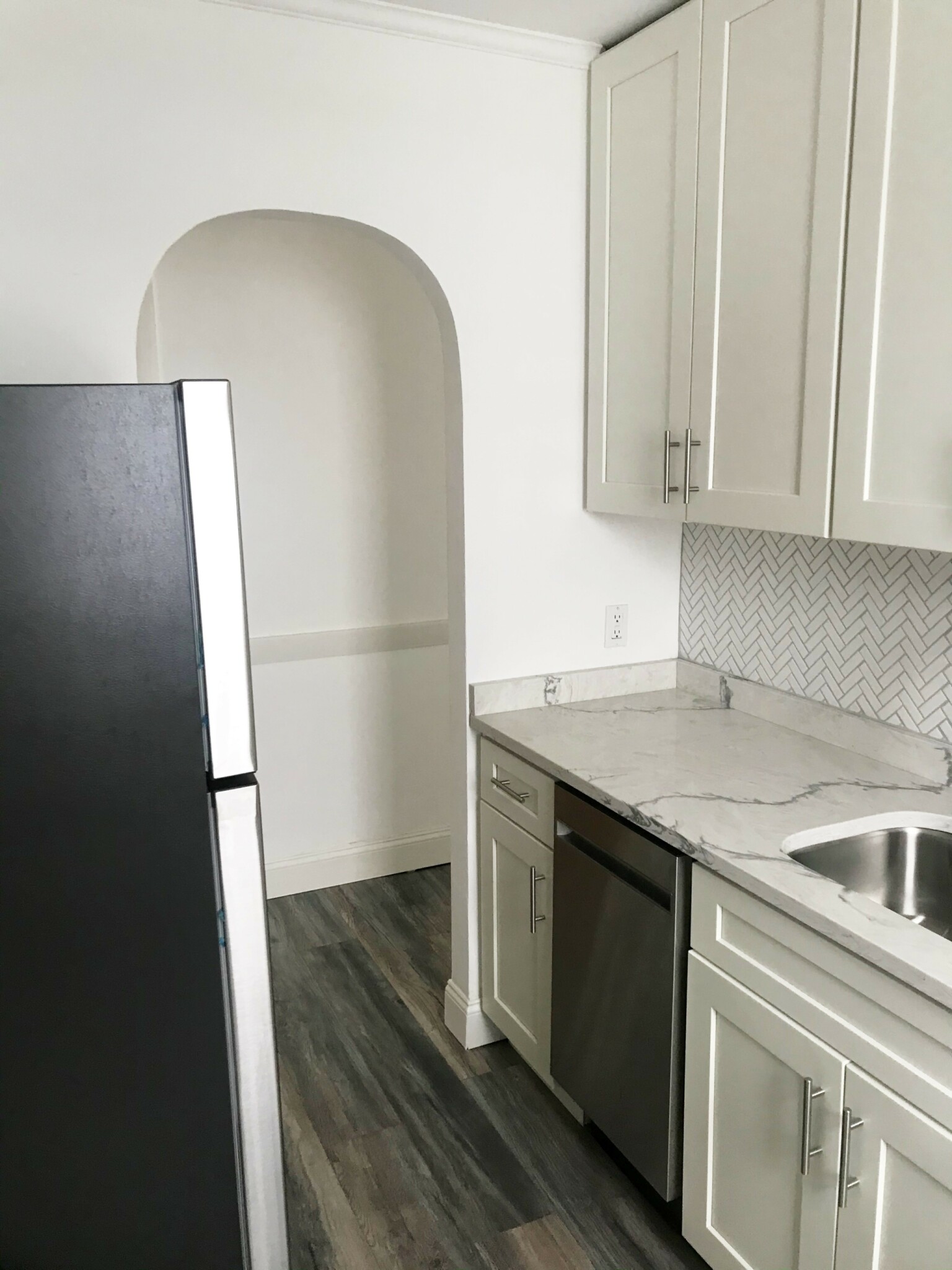 90 Winthrop Shore Dr, Winthrop