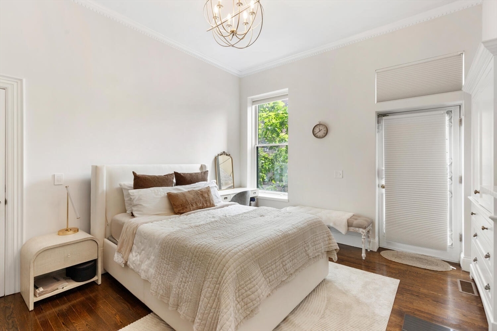 565 Massachusetts Ave, South End