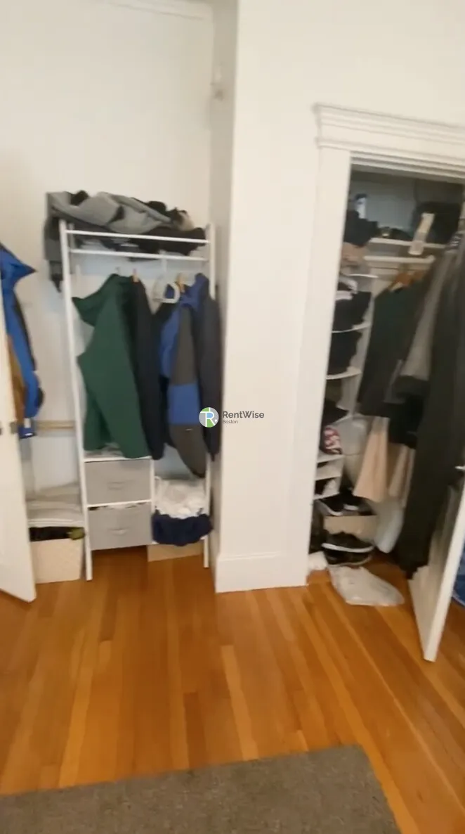 26 Hemenway St, Fenway