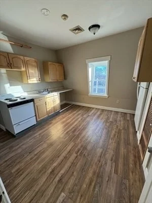 41 Dunham, Attleboro