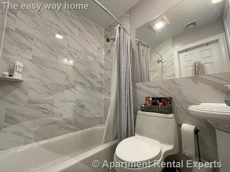 17 Harvard Ter, Allston