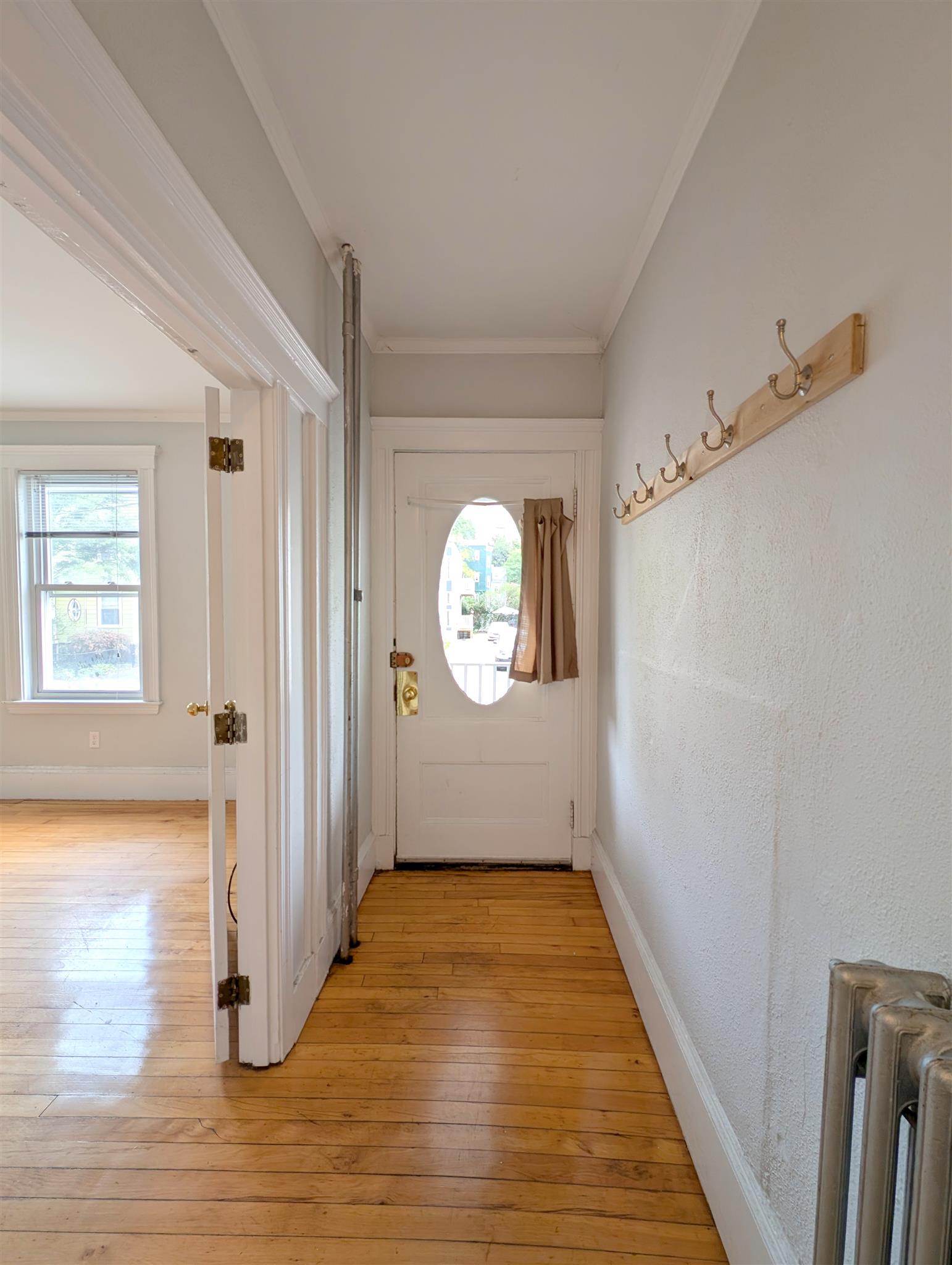 15 Farragut Ave, West Somerville