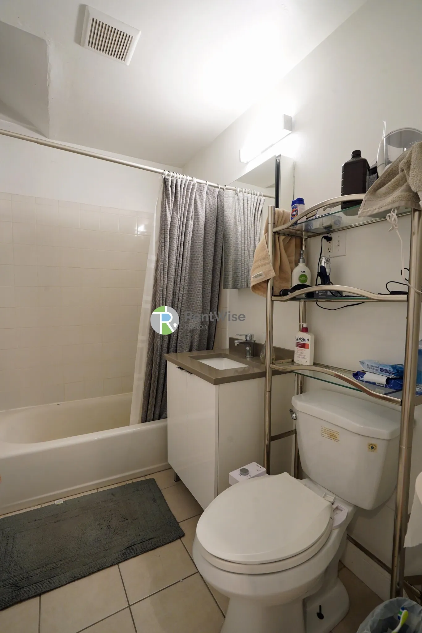 1298 Commonwealth Ave, Allston