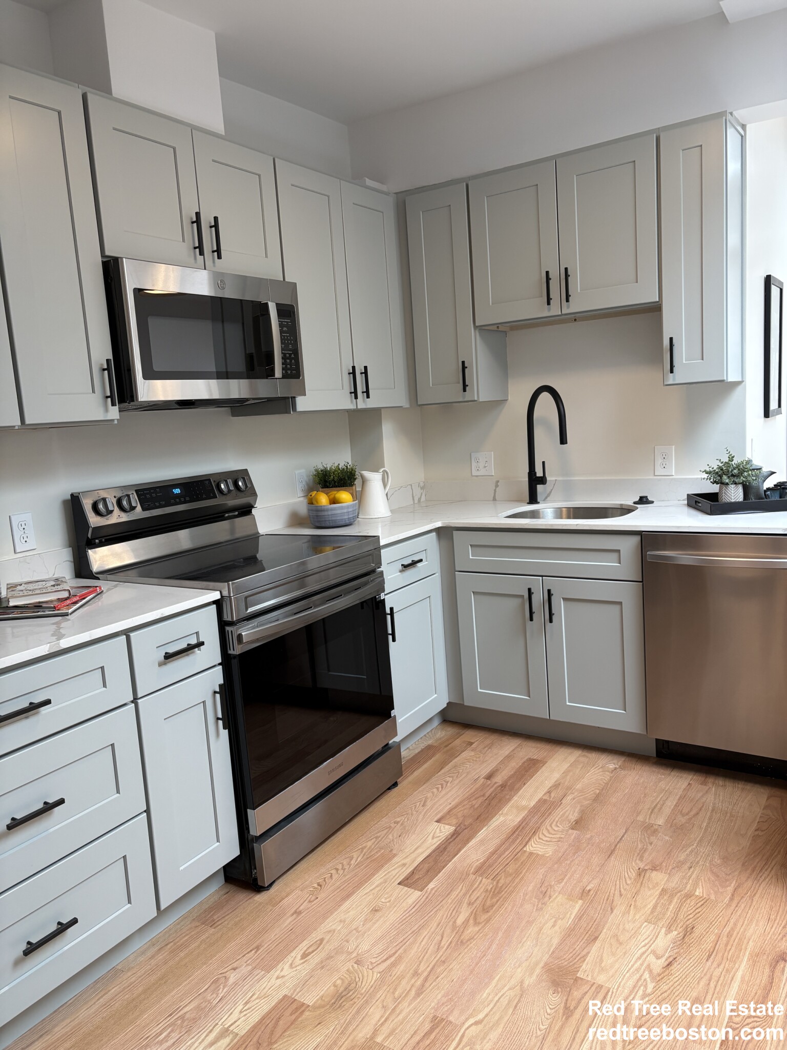 202 Elm St, North Cambridge