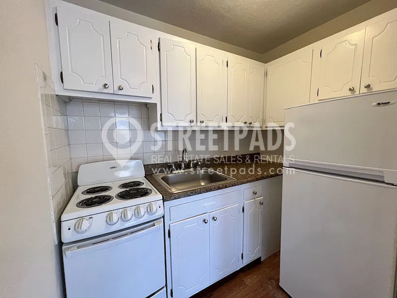 1315 Commonwealth Ave, Allston