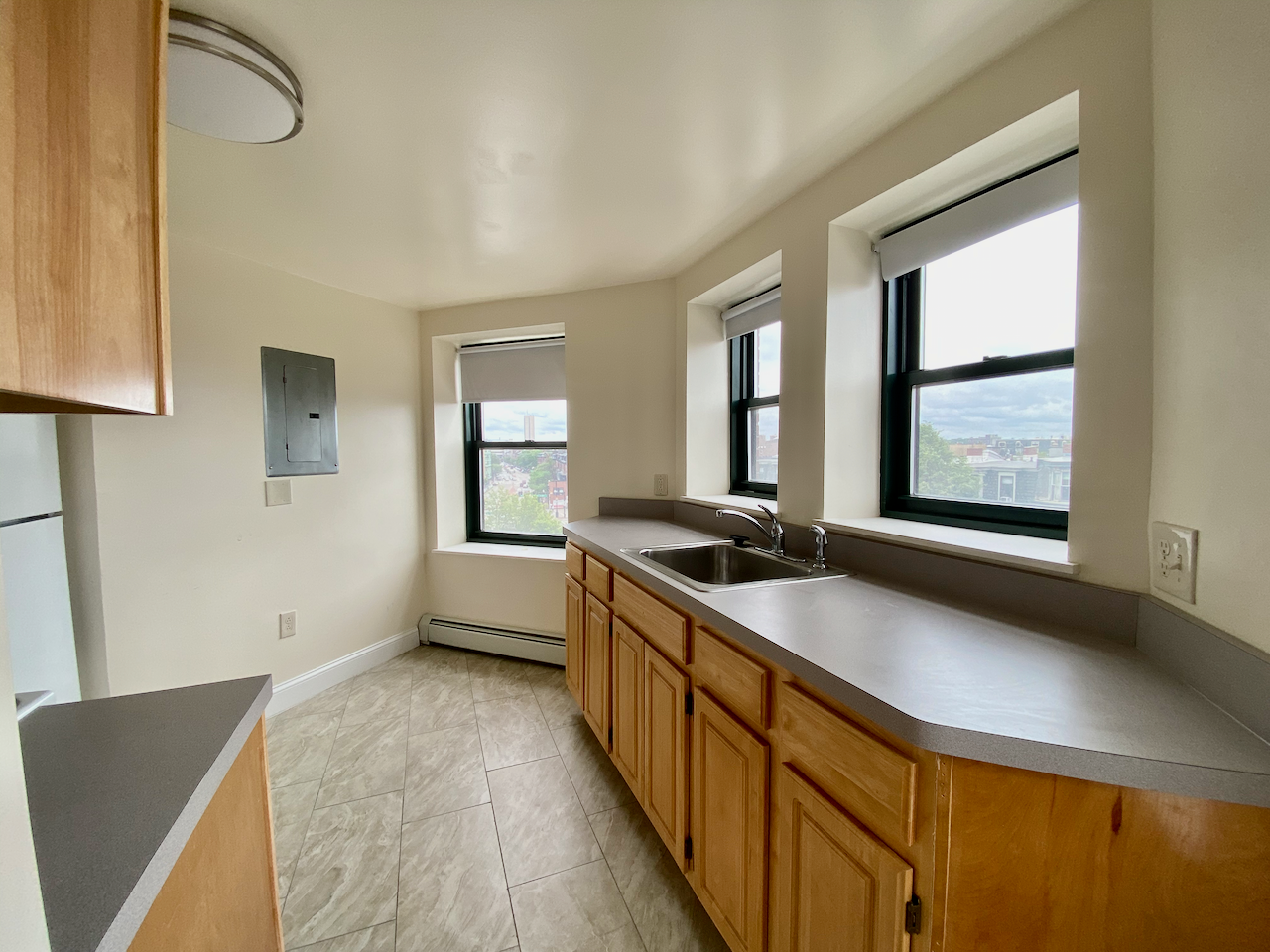 400 Massachusetts Ave, South End