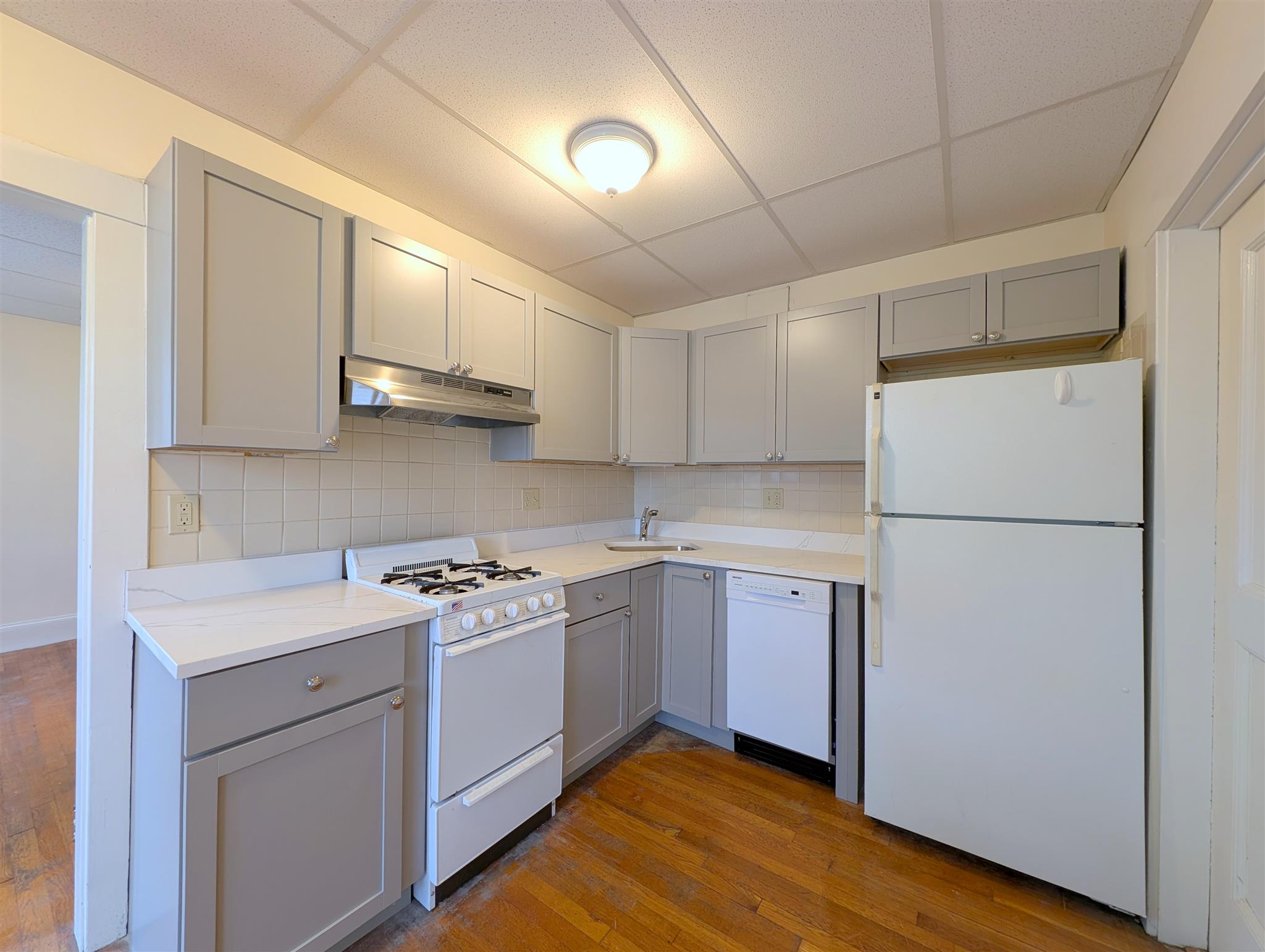 36 College Ave, Davis Square