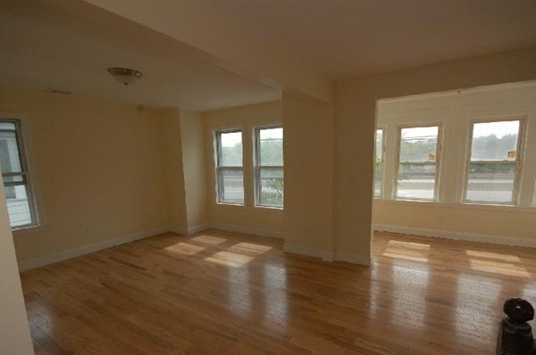 142 Lincoln St, Brighton